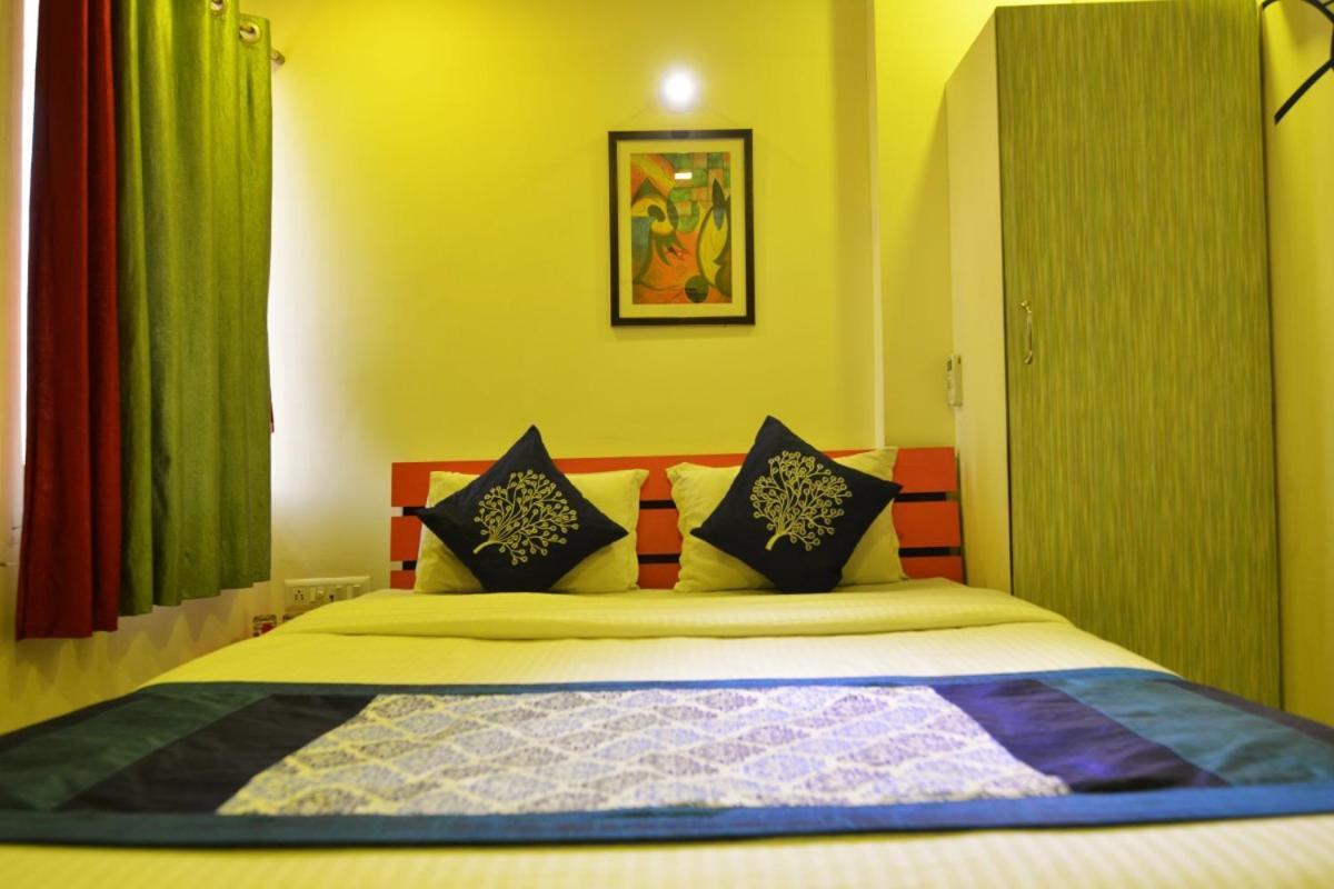 Hotel Royal Apple Ahmedabad Exterior foto